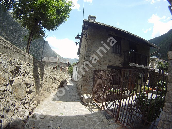 Le quartier historique de Santa Coloma